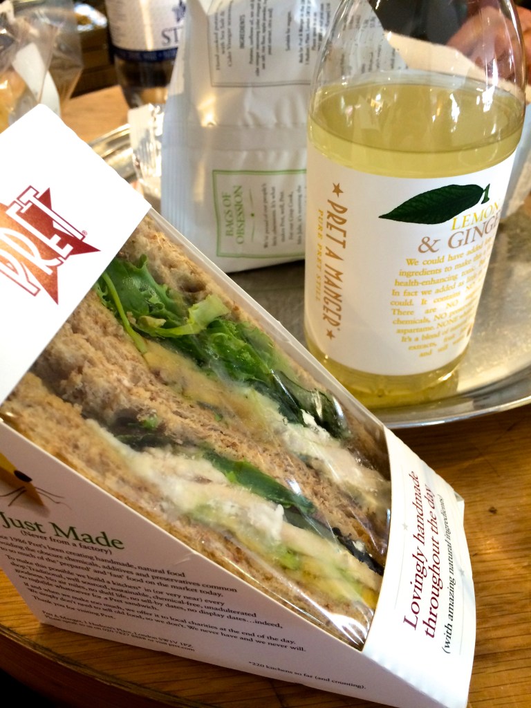 I love Pret not just because it's affordable because there are just so many healthy options. It's also convenient especially when you're up for a quick meal when travelling.