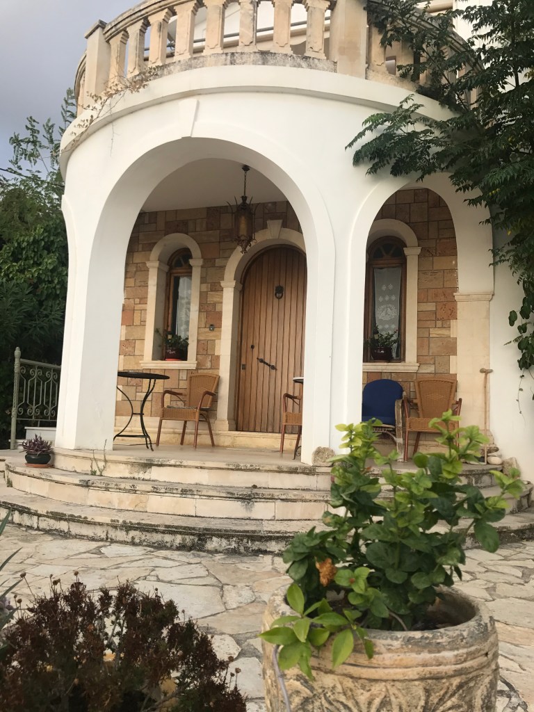 DF655339-1911-4CD5-B9CB-09CFDFF52279